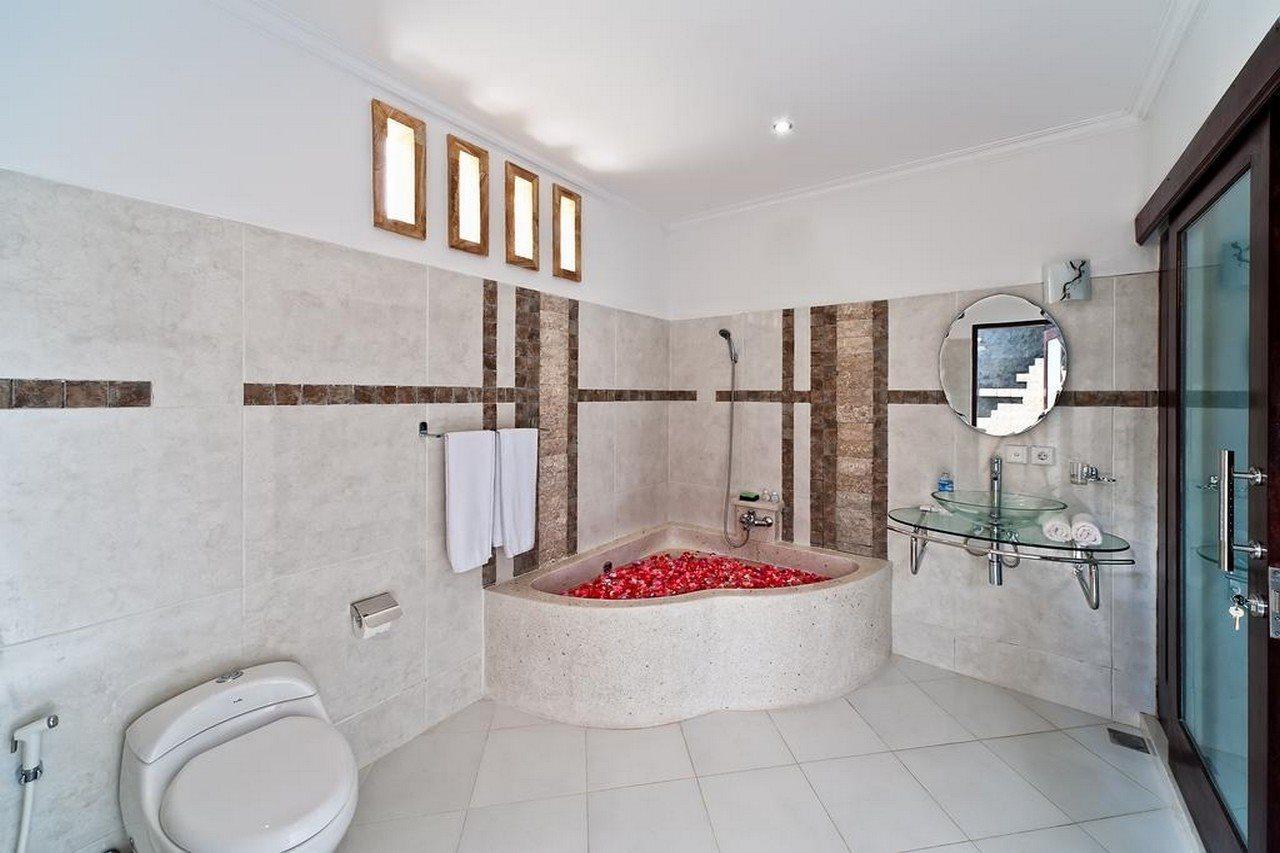 Rossa Garden Hotel Candidasa Екстериор снимка