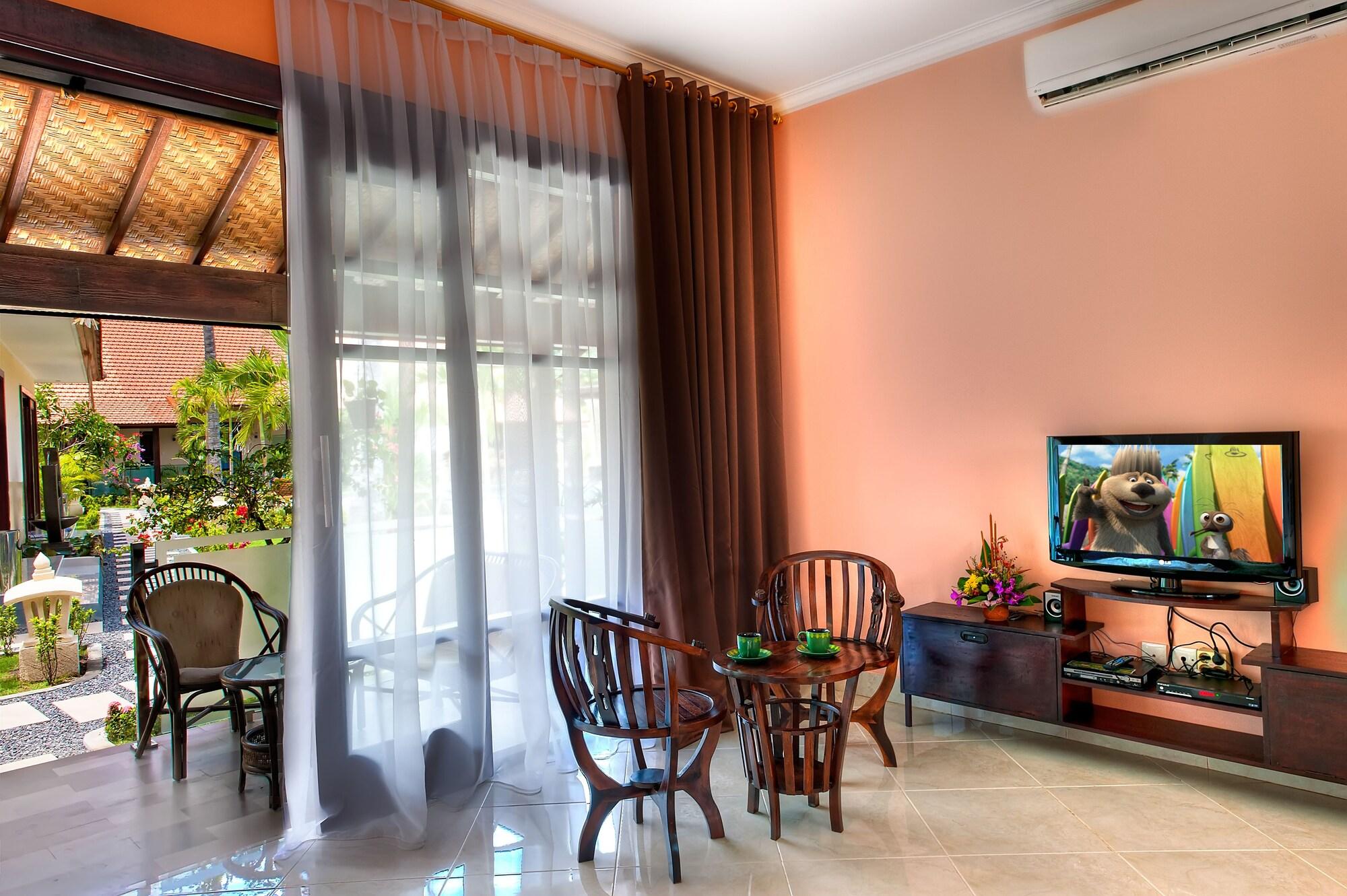 Rossa Garden Hotel Candidasa Екстериор снимка